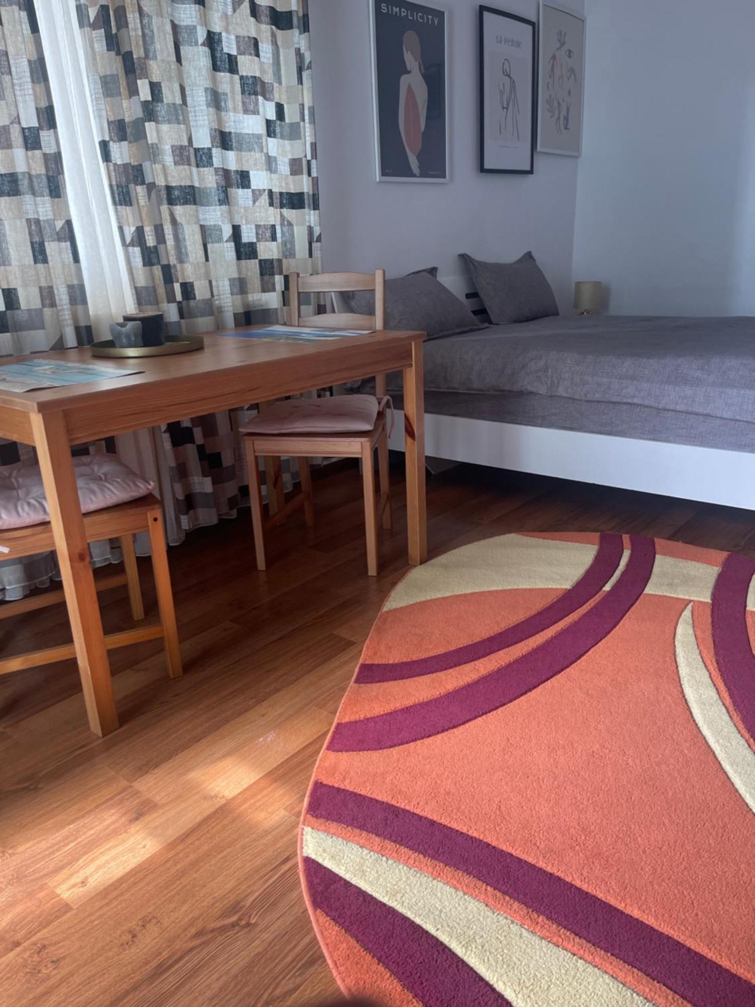 Garsoniera Relax Drumul Taberei Bucureşti Exterior foto